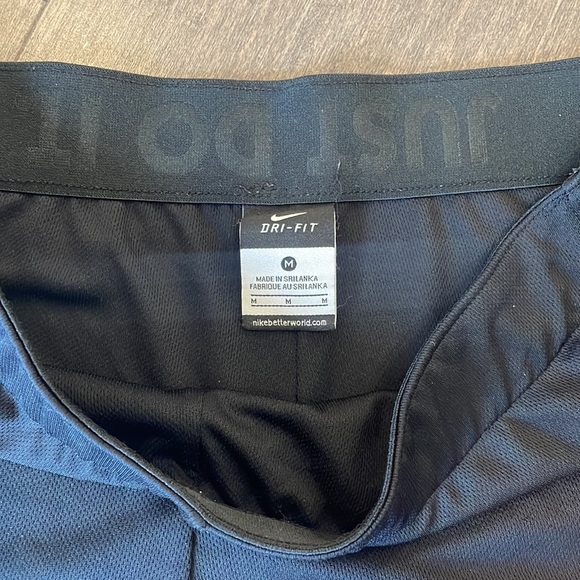 Nike Shorts - Picture 3 of 3